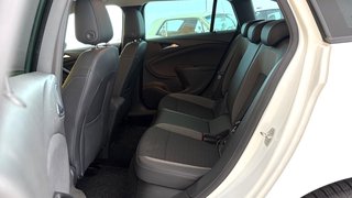 Opel Astra K Sports Tourer  AUTOMATIK BusinessElegance AHK ACC CAM BOSE - foto 9