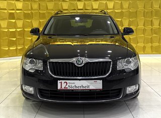 Skoda Superb Combi Ambition NAVI XENON SHZ AUT - photo 2