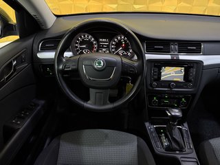 Skoda Superb Combi Ambition NAVI XENON SHZ AUT - photo 7