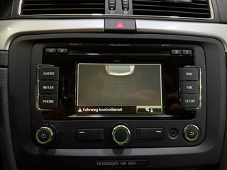 Skoda Superb Combi Ambition NAVI XENON SHZ AUT - photo 10