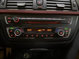 BMW 328 i  STANDHZ NAVI PDC BI-XENON AUTOMATIK 1.HD - bilder 8