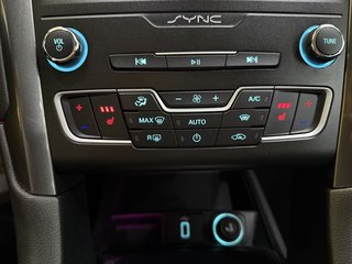 Ford Mondeo Turnier  SHZ KAMERA SPURASS AUTOPARK NAVI - foto 7