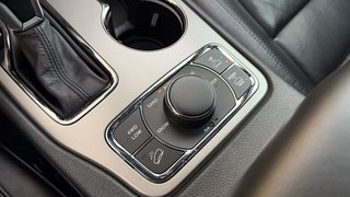 Jeep Grand Cherokee 5.7 V8 HEMI Overland  PANO MEMORY SHZ SITZ BELÜFTUNG - bilder 17