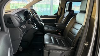 Toyota Proace Verso L2 Executive WERK GARANTIE 28 MASSAGE SHZ STANDHZ PANO 6 SITZE - foto 7