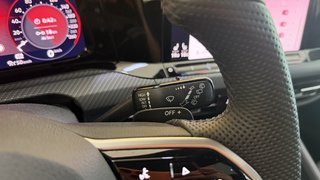 Volkswagen Golf VIII R-Line 4Motion TOT WINKEL ACC AHK - photo 27