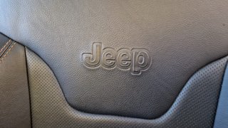 Jeep Compass Limited 4WD  AUTOMATIK PANO ACC KEYLESS - photo 28