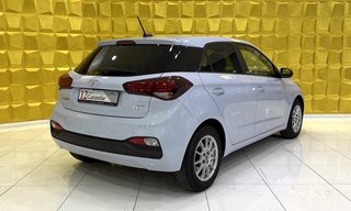 Hyundai i20 YES! KLIMA SHZ AHK CAM TEMPOMAT - foto 4