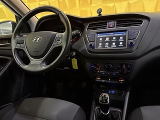 Hyundai i20 YES! KLIMA SHZ AHK CAM TEMPOMAT - foto 5