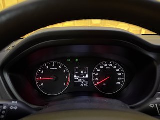 Hyundai i20 YES! KLIMA SHZ AHK CAM TEMPOMAT - foto 13