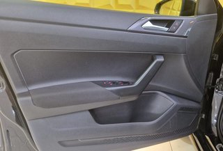 Volkswagen Polo VI IQ.DRIVE - photo 10