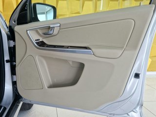 Volvo XC60 AUTOMATIK ACC PANO STARTSTOP - bilder 10