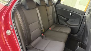 Hyundai i30 Classic  LHZ KEYLESS GO A/C - bilder 4