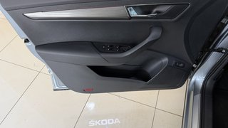 Skoda Karoq  ACC AUTOMATIK NAVI PANO AHK - bilder 2