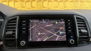 Skoda Karoq  ACC AUTOMATIK NAVI PANO AHK - bilder 18