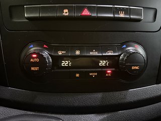 Mercedes-Benz Vito Kasten CDI/BT RWD lang  AHK LED 1.HAND SHZ MFL - bilder 6