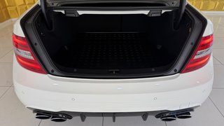 Mercedes-Benz C 63 AMG  PANO SHZ TEMPOMAT TOT WINKEL - bilder 9