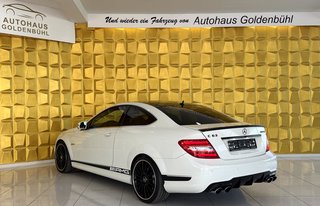 Mercedes-Benz C 63 AMG  PANO SHZ TEMPOMAT TOT WINKEL - bilder 2