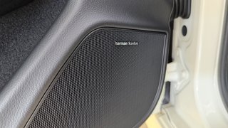Mercedes-Benz C 63 AMG  PANO SHZ TEMPOMAT TOT WINKEL - bilder 6