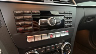 Mercedes-Benz C 63 AMG  PANO SHZ TEMPOMAT TOT WINKEL - bilder 24