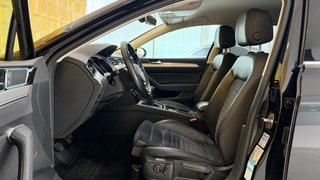Volkswagen Passat Variant Highline  ACC SCHALTER NAVI LED - bilder 10