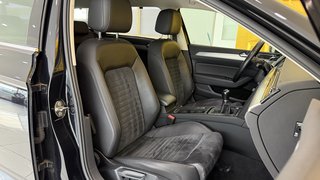 Volkswagen Passat Variant Highline  ACC SCHALTER NAVI LED - bilder 9