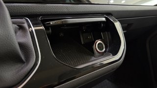 Volkswagen T6 Multivan Comfortline  ACC AUTOMATIK AHK 7SITZER STANDHEIZ - photo 23