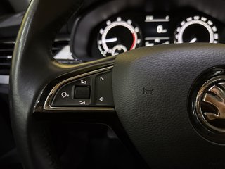 Skoda Kamiq  AUTOMATIK NAVI CAM SHZ SPURASSI - bilder 5