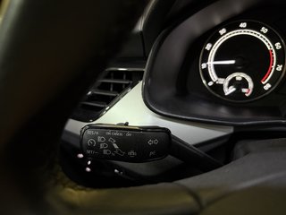 Skoda Kamiq  AUTOMATIK NAVI CAM SHZ SPURASSI - bilder 7