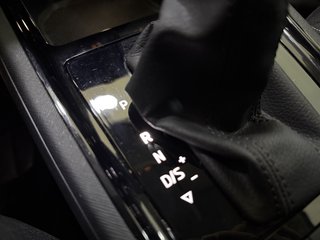 Skoda Kamiq  AUTOMATIK NAVI CAM SHZ SPURASSI - bilder 13