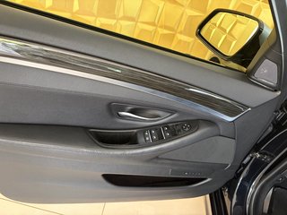 BMW M550 d xDrive  M-PAKET SHZ NAV LEDER AHK H&K - foto 6