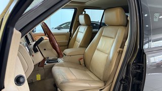 Ford Explorer  7 SITZER TEMPOMAT PANO ALLRAD SHZ AHK - bilder 10