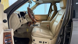 Ford Explorer  7 SITZER TEMPOMAT PANO ALLRAD SHZ AHK - bilder 1