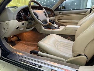 Jaguar XK8 Convertible  CABRIO SHZ 17 TSKM 2 HAND - bilder 3