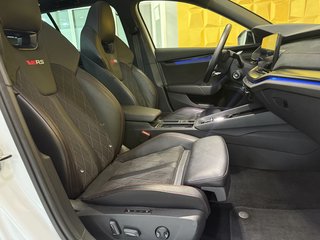 Skoda Octavia Combi RS Plus  VOLL VOLL KEYLESS SHZ VH HEAD-UP ACC TOTWINKELASS AHK - foto 7