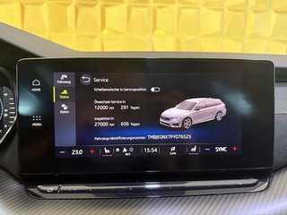 Skoda Octavia Combi RS Plus  VOLL VOLL KEYLESS SHZ VH HEAD-UP ACC TOTWINKELASS AHK - foto 26