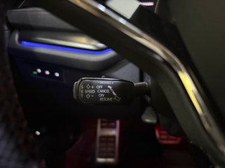 Skoda Octavia Combi RS Plus  VOLL VOLL KEYLESS SHZ VH HEAD-UP ACC TOTWINKELASS AHK - foto 16