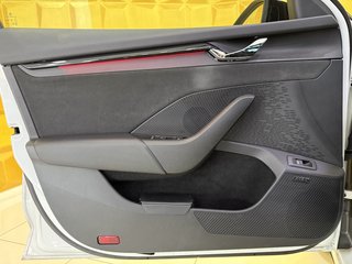 Skoda Octavia Combi RS Plus  VOLL VOLL KEYLESS SHZ VH HEAD-UP ACC TOTWINKELASS AHK - foto 33