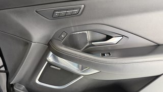 Jaguar E-Pace  ACC AWD AUTOMATIK PANO NAVI - bilder 13