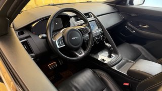 Jaguar E-Pace  ACC AWD AUTOMATIK PANO NAVI - bilder 16