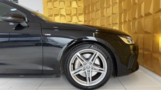 Audi A4 Avant QUATTRO S LINE ACC AUTOMATIK NAVI PANO - foto 6