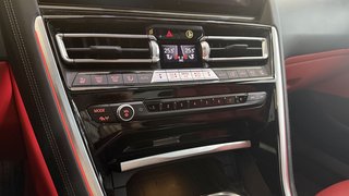 BMW M850i xDrive  ACC SOFTCLOSE 360° HARMAN/KARDON PANO FULL CAM - foto 16