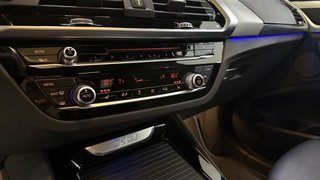 BMW X3 xDrive 20 i M Sport  HEAD UP STANDHZ PARK ASS 360RÜCK CAM - photo 24