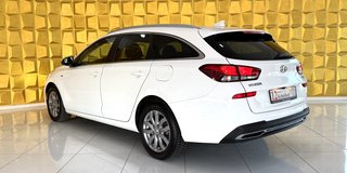 Hyundai i30 cw Intro Edition Mild-Hybrid NAVI AUT SHZ CAM TEMP - bilder 7