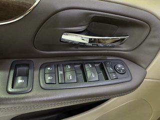 Lancia Voyager Gold  NAVI SHZ 7-SITZER AUT CAM - bilder 13