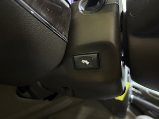 Lancia Voyager Gold  NAVI SHZ 7-SITZER AUT CAM - bilder 27