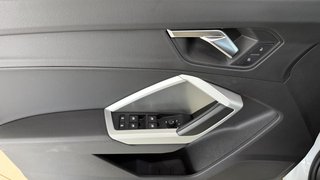 Audi Q3 35 TDI S line  AUTOMATIK TOTWINKEL ACC CAM - photo 7