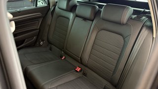 Volkswagen Passat Variant  R-Line ACC AHK SHZ VH CAM KEY GO HEAD UP - photo 6