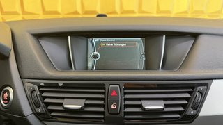 BMW X1 xDrive 20 d  AUTOMATIK SHZ NAVI PDC - foto 21