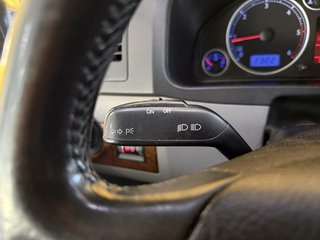 Volkswagen T5 Transporter Bus Multivan Highline LEDER SHZ PDC AHK 7SITZER STNDHZNG - foto 21