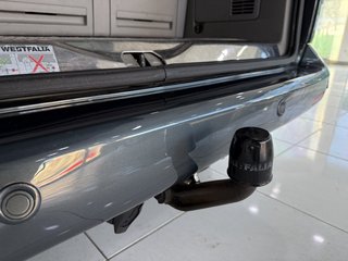 Volkswagen T5 Transporter Bus Multivan Highline LEDER SHZ PDC AHK 7SITZER STNDHZNG - foto 27